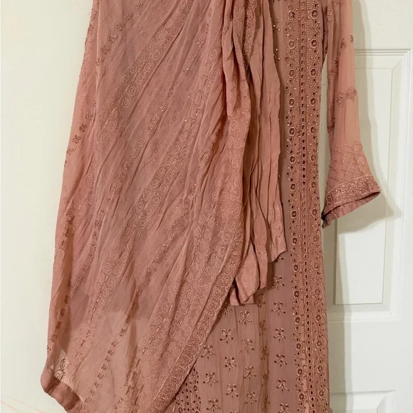 Indian ethnic Elegant Embroidered mauve pink 3pc set - Picture 6 of 6